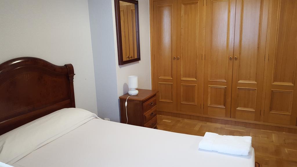 Apartamento Vuelta Del Castillo Pamplona Dış mekan fotoğraf